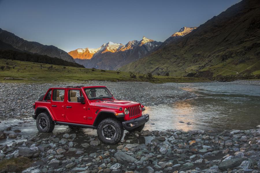  Jeep Wrangler Unlimited Rubicon (JL) 2018 года  (NA) (фото 8 из 40)
